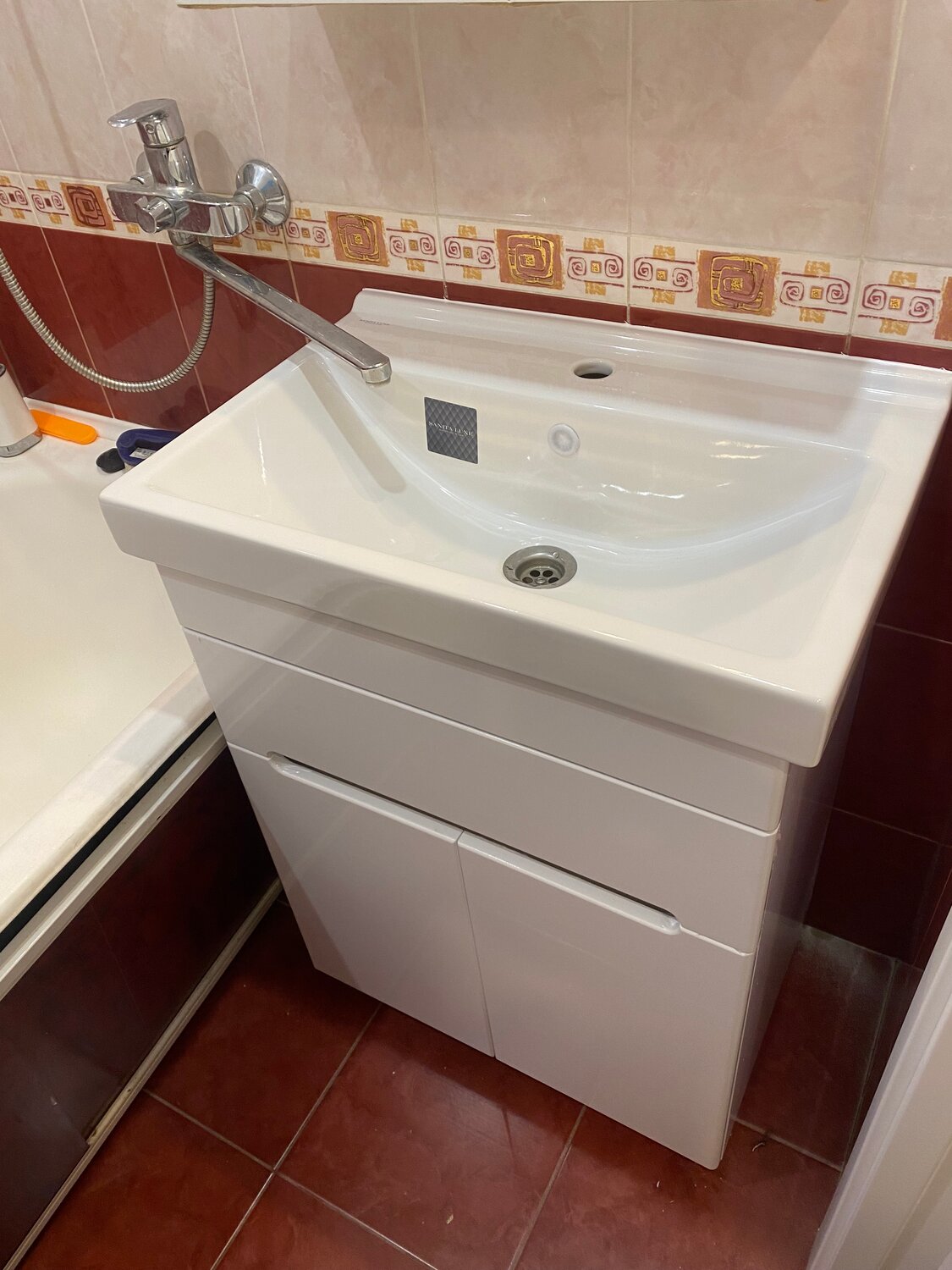 раковины с тумбой для ванной, раковина для ванной комнаты, тумба с раковиной в ванную, тумба под раковину, шкаф под раковину