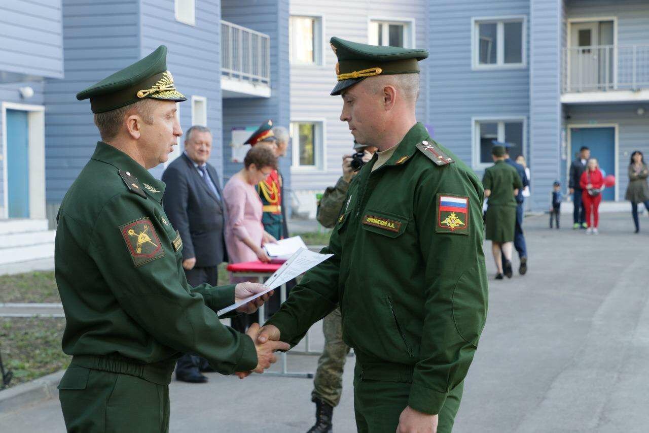 военнослужащий, военная академия рвсн балашиха, генерал майор, военные квартиры, генерал лейтенант резанцев
