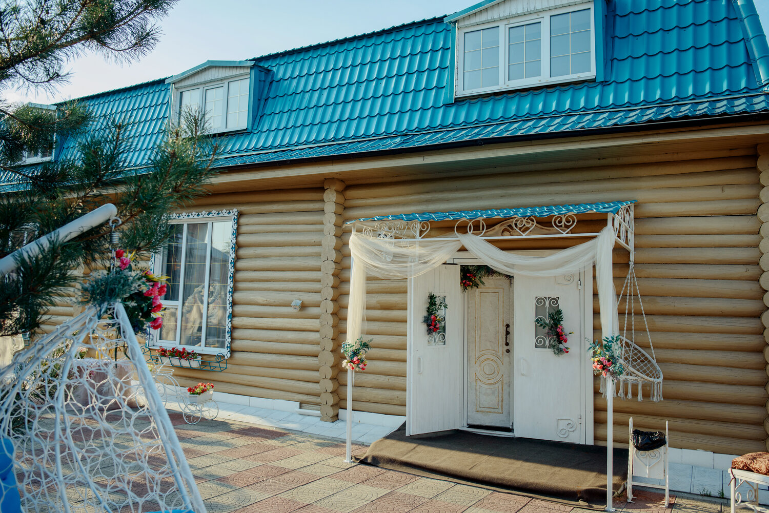 загородный комплекс, загородный клуб, база отдыха лесной кордон, парк отель, декор