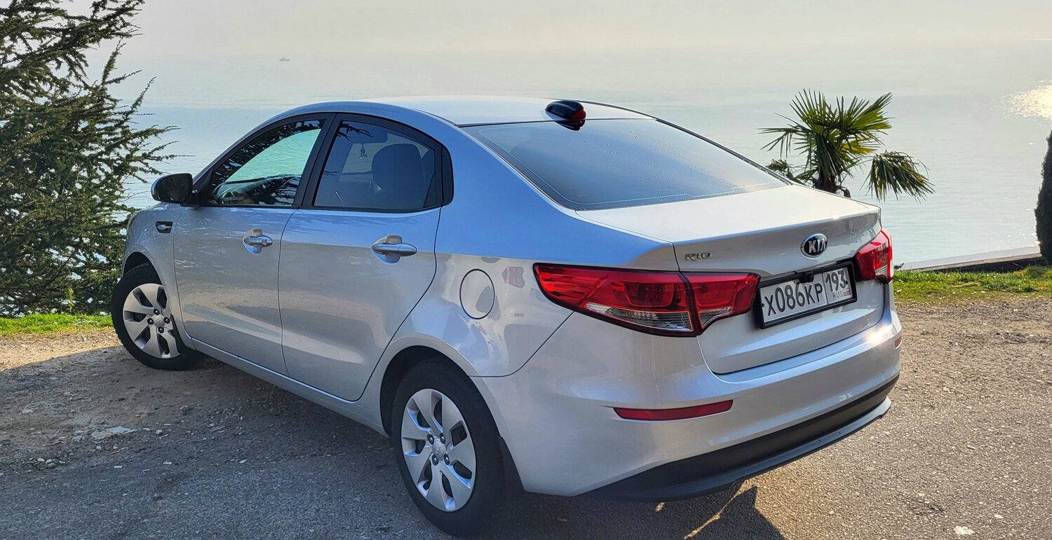 серебристая киа рио, kia rio 2015 серебристый, киа рио 2015, kia rio 2015, Kia Rio III Рестайлинг