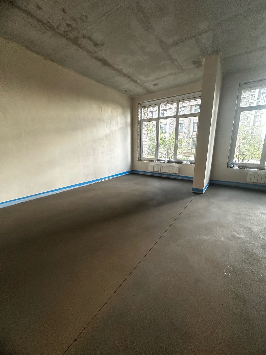 полусухая стяжка пола, механизированная стяжка пола, стяжка пол, стяжка пола в квартире, полусухая стяжка