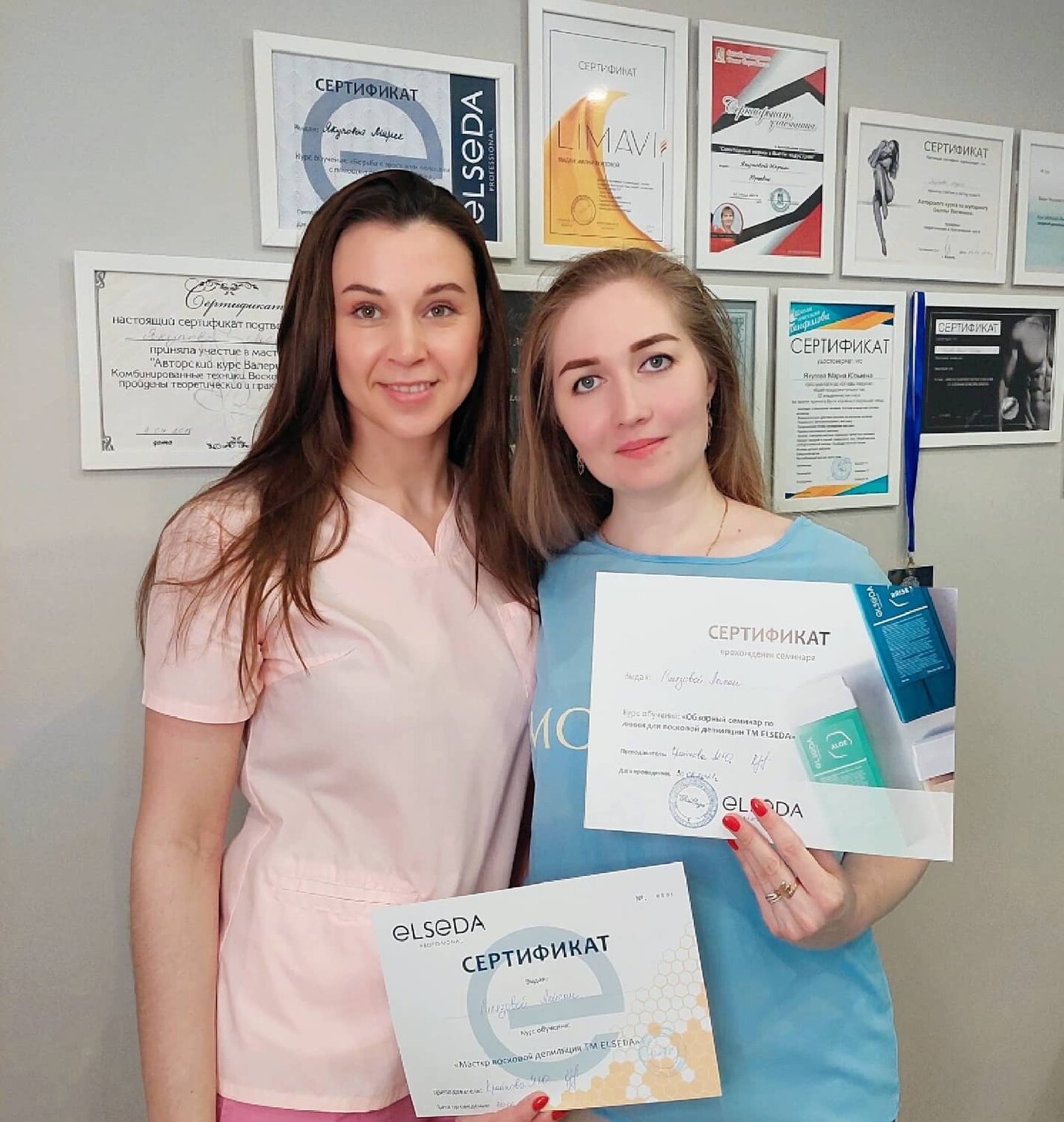 обучающие курсы, сертификат пудровые брови, курсы для преподавателей курсов по по перманентному макияжу, курсы, человек