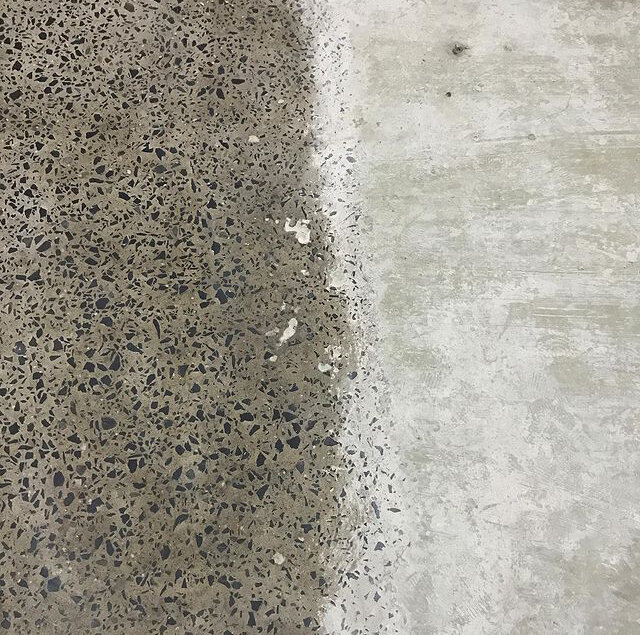 Обеспыливание бетонного пола