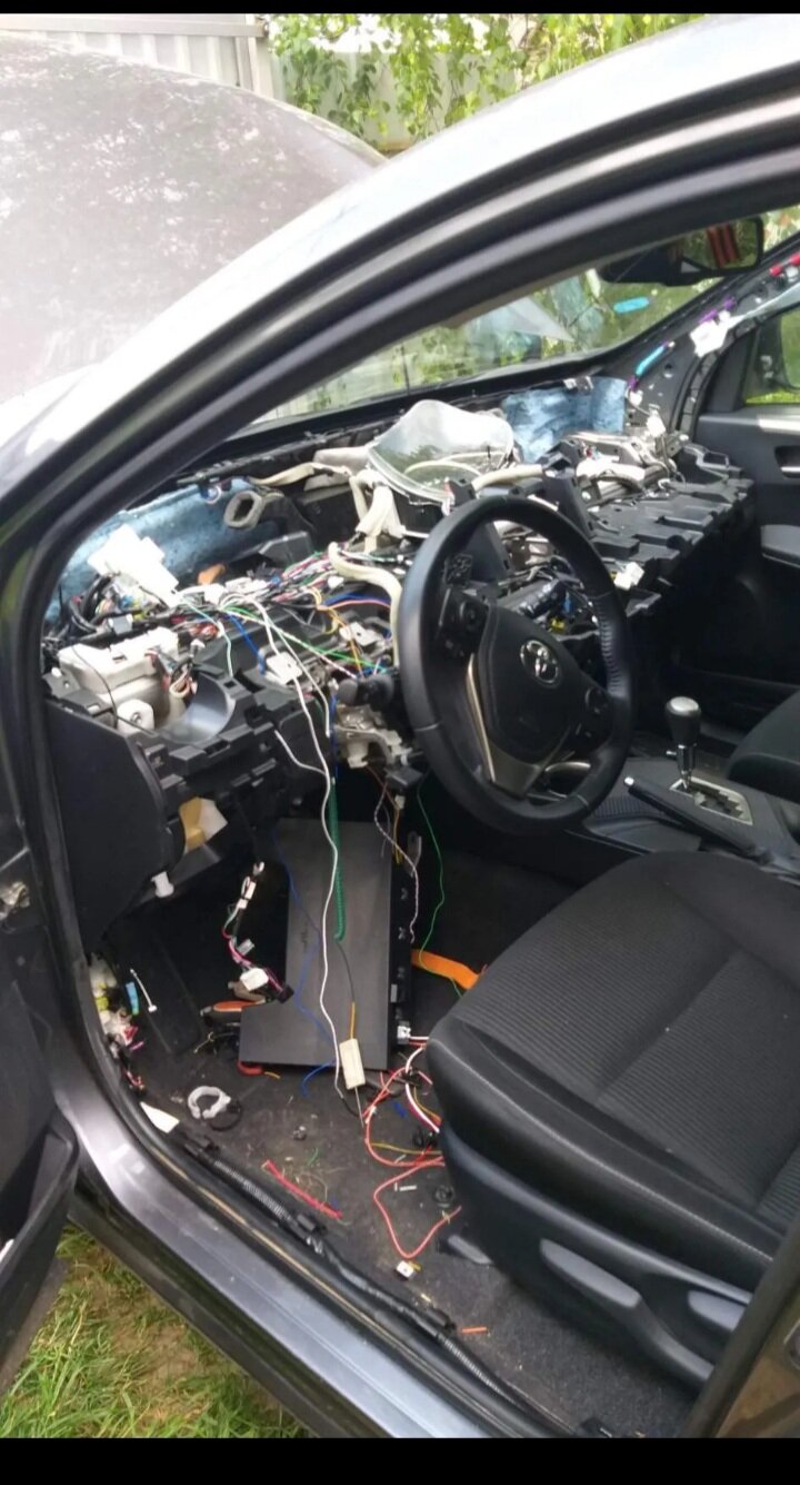 Установка автосигнализации с автозапуском в Москве - Установка ...