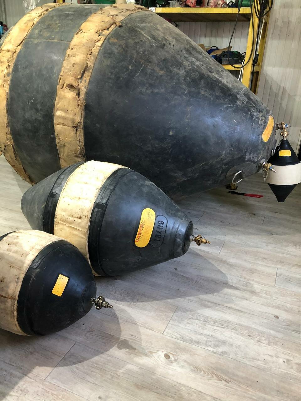 баллон метан, пневматические перекрытия тип 1-1500 со спецуплотнением «lampe», пневмозаглушка пзу-коммунальная для перекрытия труб 80-150 мм, пневмозаглушки ду 300, перекрытие пневматическое заглушающее lampe 1-1000