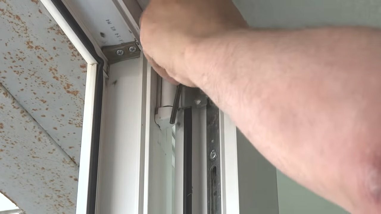 регулировка окон пластиковых, регулировка окон, отрегулировать пластиковые окна, отрегулировать пластиковые окна самостоятельно, пластиковые окна
