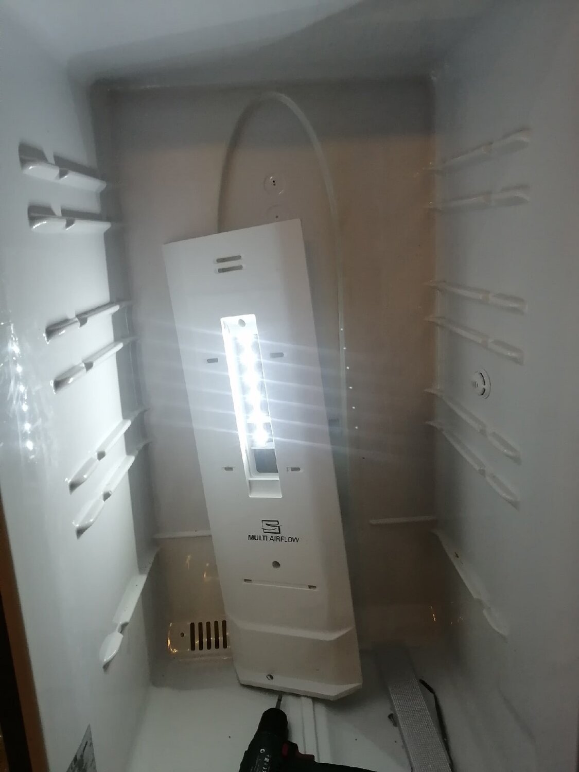 бытовая техника, холодильник, холодильник samsung, холодильник hotpoint ariston, холодильник lg