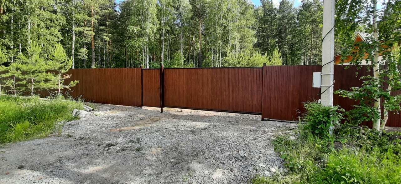 профнастил пэт забор, забор профлист, забор из металлопрофиля под дерево, забор из профнастила, профнастил под дерево