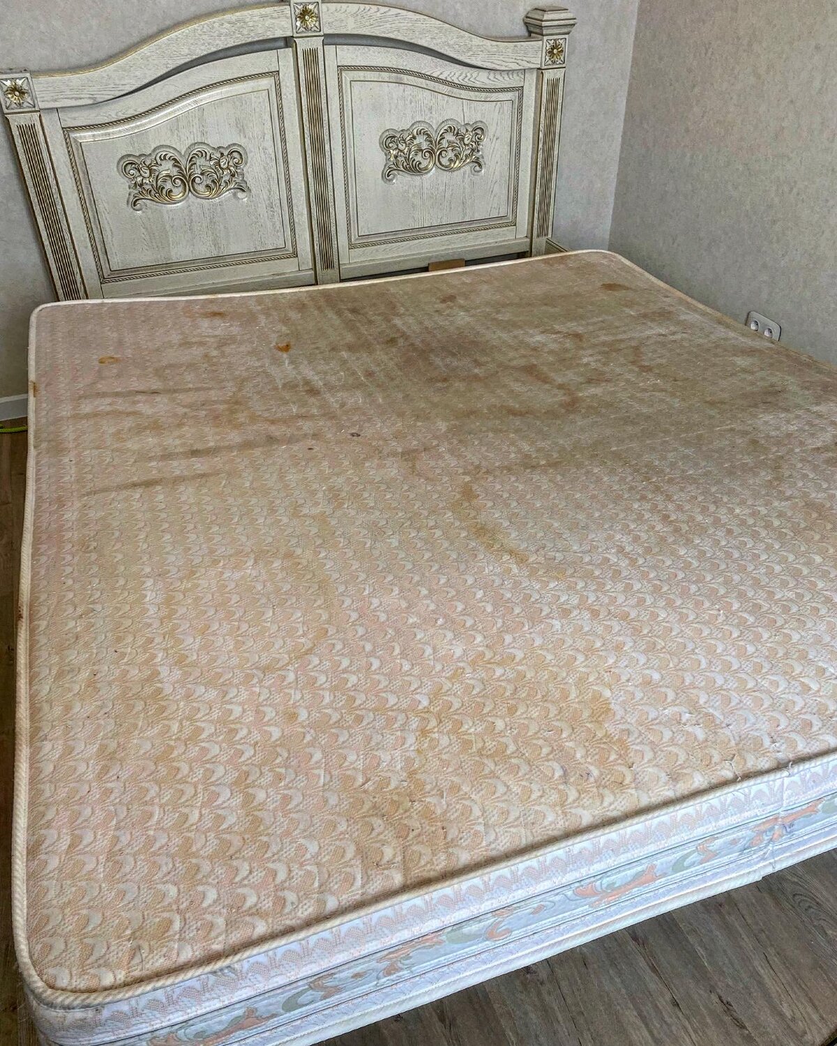 мебель для спальни, кровать с матрасом, спальная мебель, мебель, мебель мебель