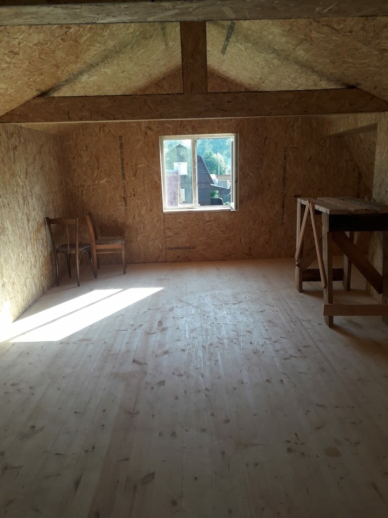 загородный дом, загородный коттедж, мансарда из осб плит, отделка мансарды, мансардный этаж из осб