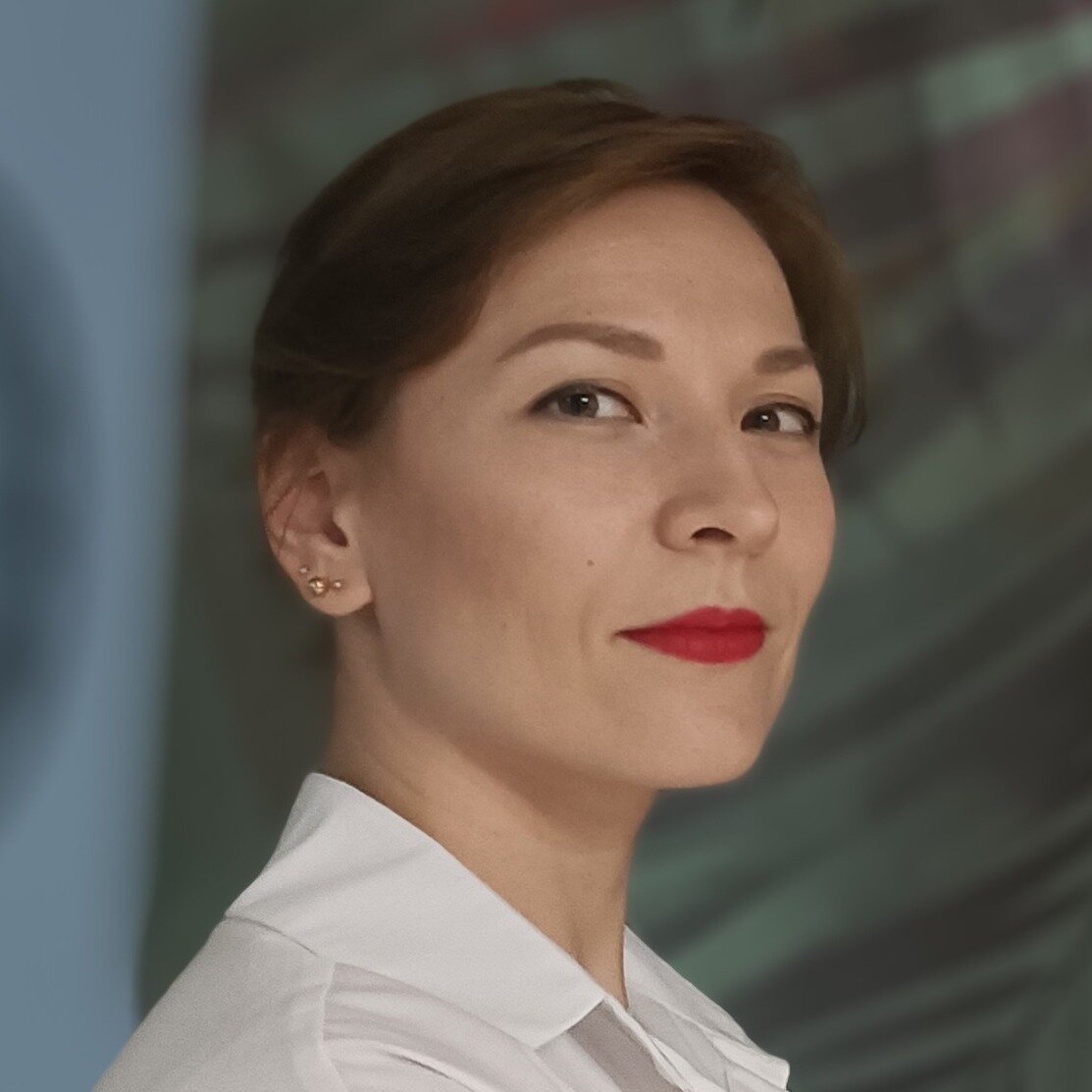 Елена Соколова