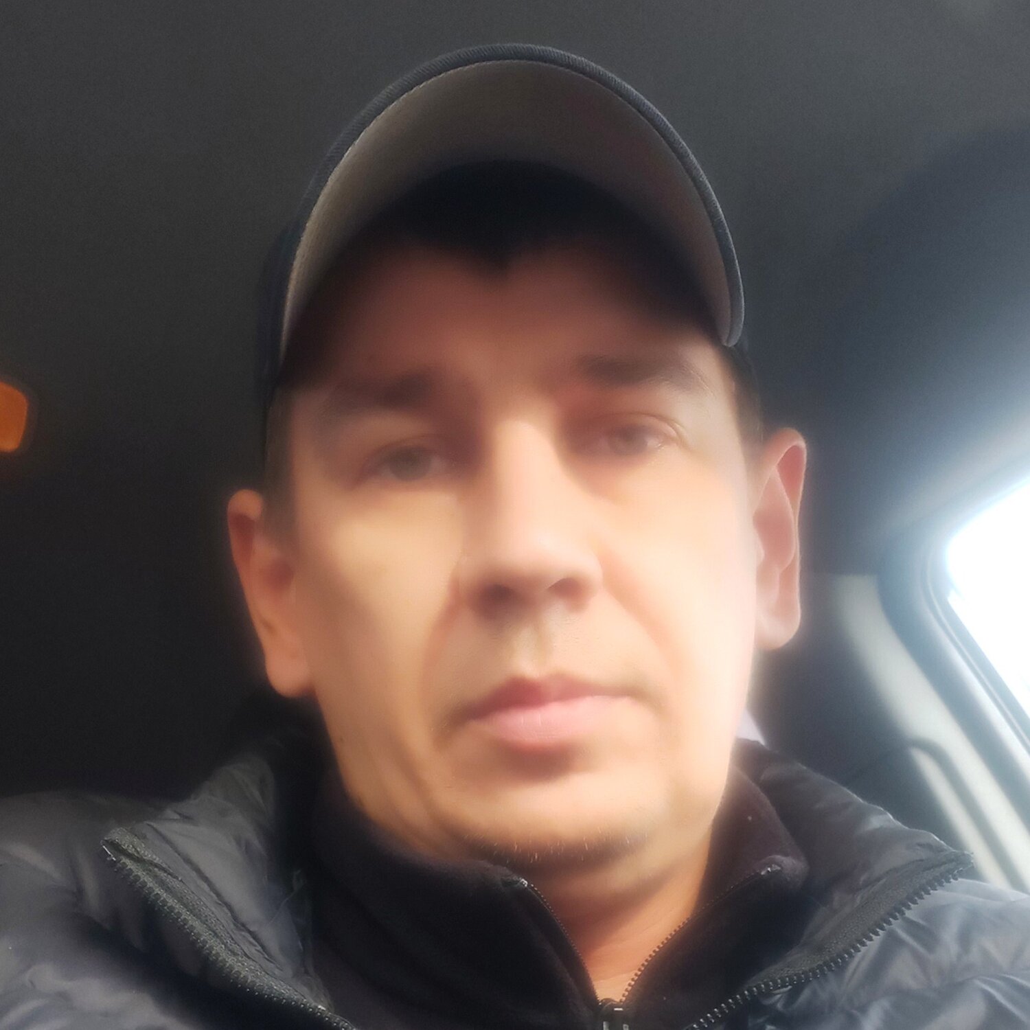 Александр Савельев