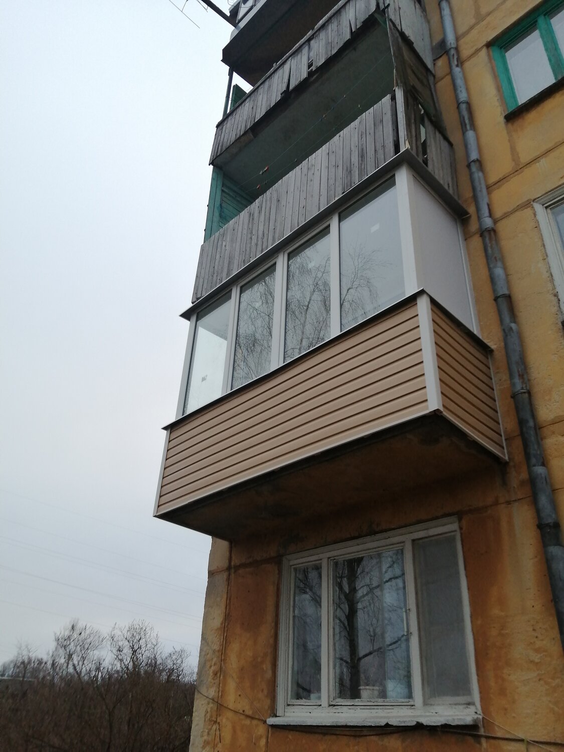 балкон лоджия, остекление балконов, варианты остекления балкона, остекление балкона в хрущевке, балконы