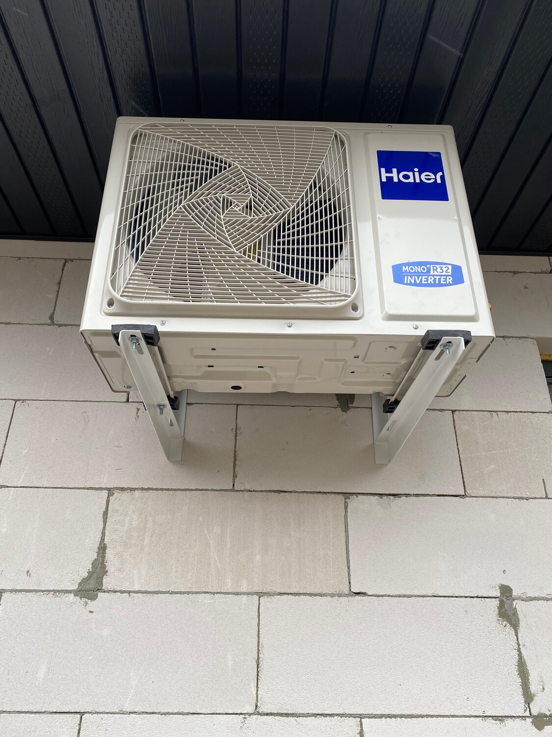 кондиционер haier, монтаж кондиционера haier, наружный блок haier au042fnera, кондиционеры сплит системы, наружный блок haier 3u24gs3era