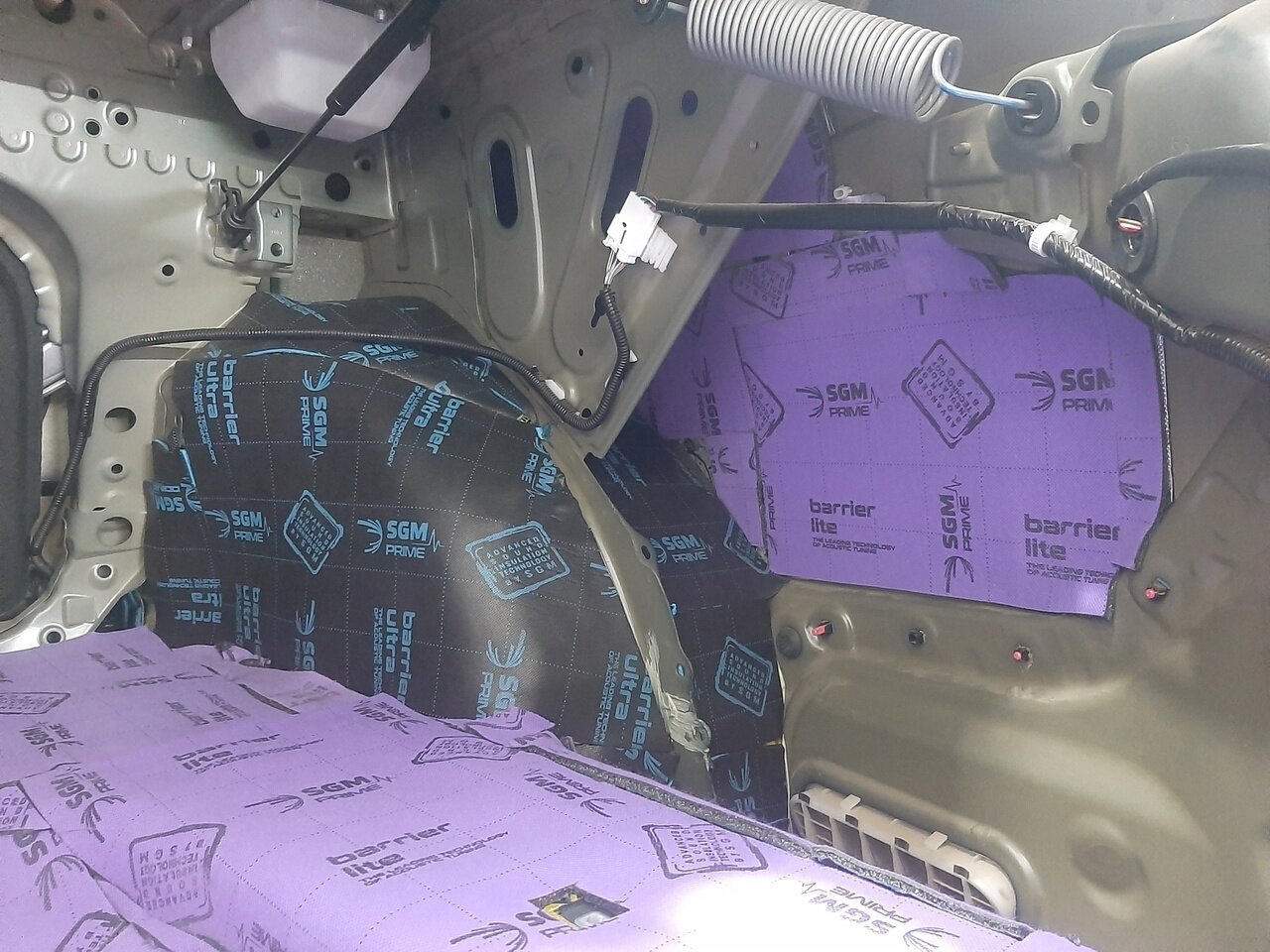 sgm prime шумоизоляция, шумоизоляция, sgm шумоизоляция, шумоизоляция лада веста, шумоизоляция авто