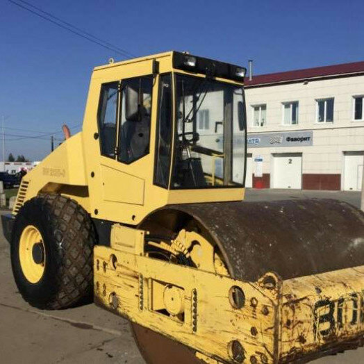 каток бомаг 16 тонн, каток bomag, грунтовый каток бомаг, каток бомаг, грунтовый каток bomag bw213dh-4