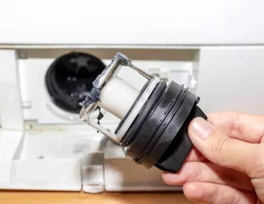 фильтр стиральной машинки лером, фильтр стиральной машины, сливной фильтр стиральной машины, засоренный фильтр стиральной машины, чистка фильтра стиральной машины lg