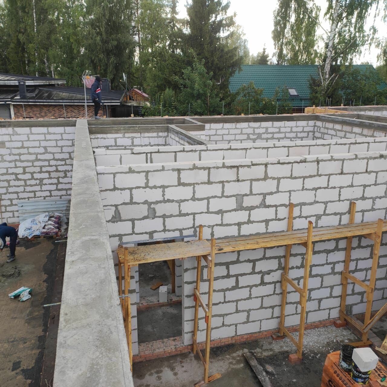 армопояс в доме из газобетона, армопояс, армопояс для газобетона под балки перекрытия, армопояс конструктив, армопояс для газобетона под балки