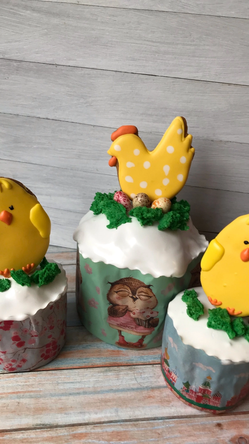кулич и пасха, пасхальный кулич, на пасхе, пасхальная, пасхальный кекс