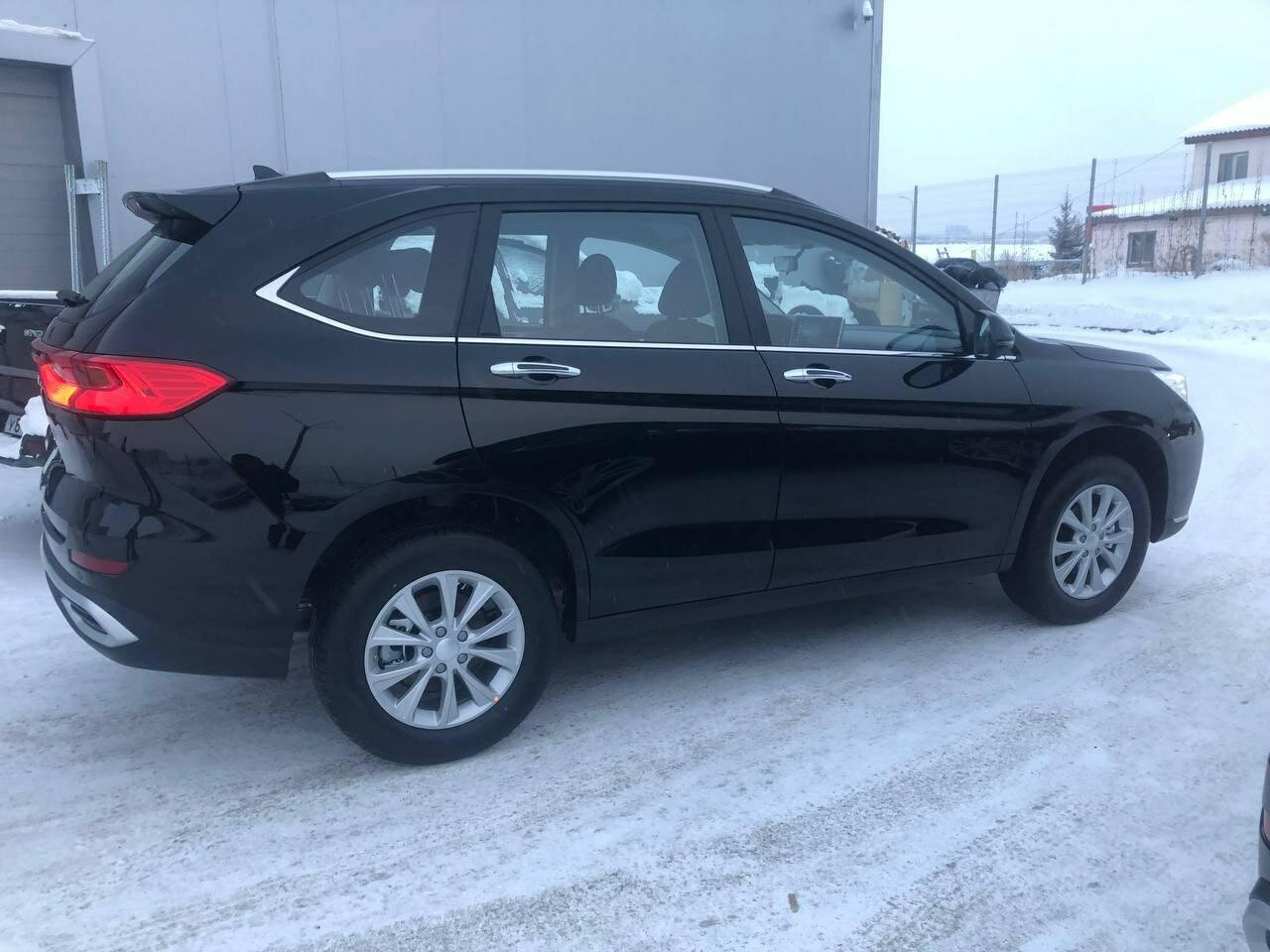 внедорожник haval, haval m 6, haval m6 2023, авто haval, Lifan X60