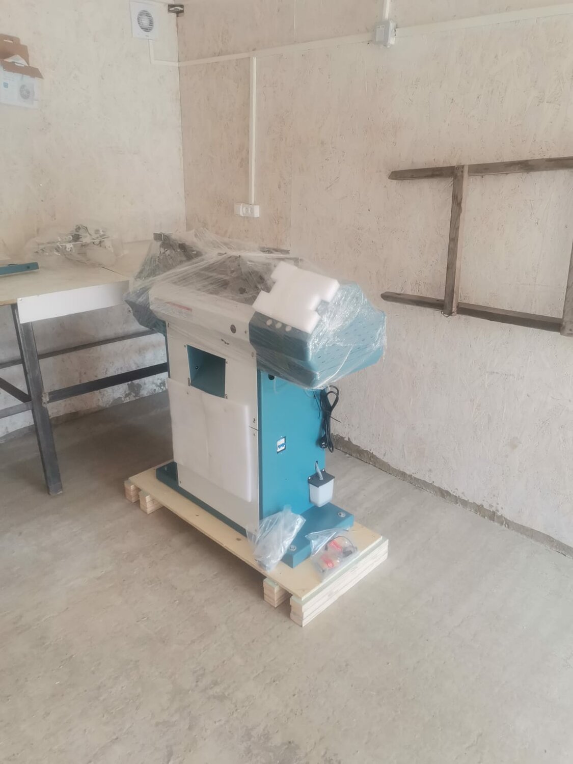 деревообрабатывающий станок мв 120а, cтанок деревообрабатывающий, круглопильный станок ц6, станки для деревообработки, углозачистной станок yilmaz ca601