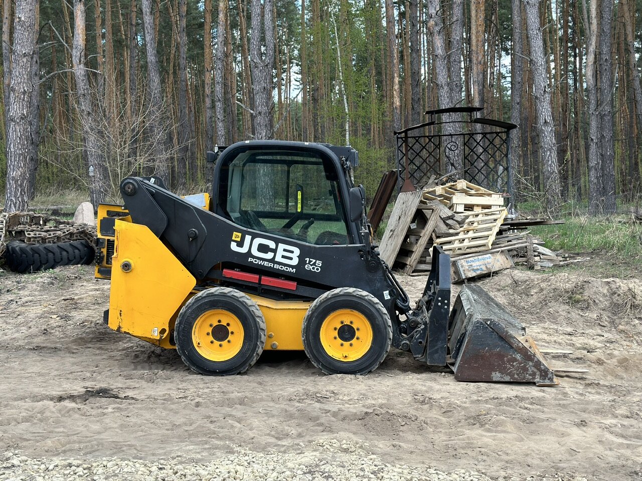 jcb 175 мини погрузчик, погрузчик jcb, jcb 175, мини погрузчик jcb, jcb 205 мини погрузчик