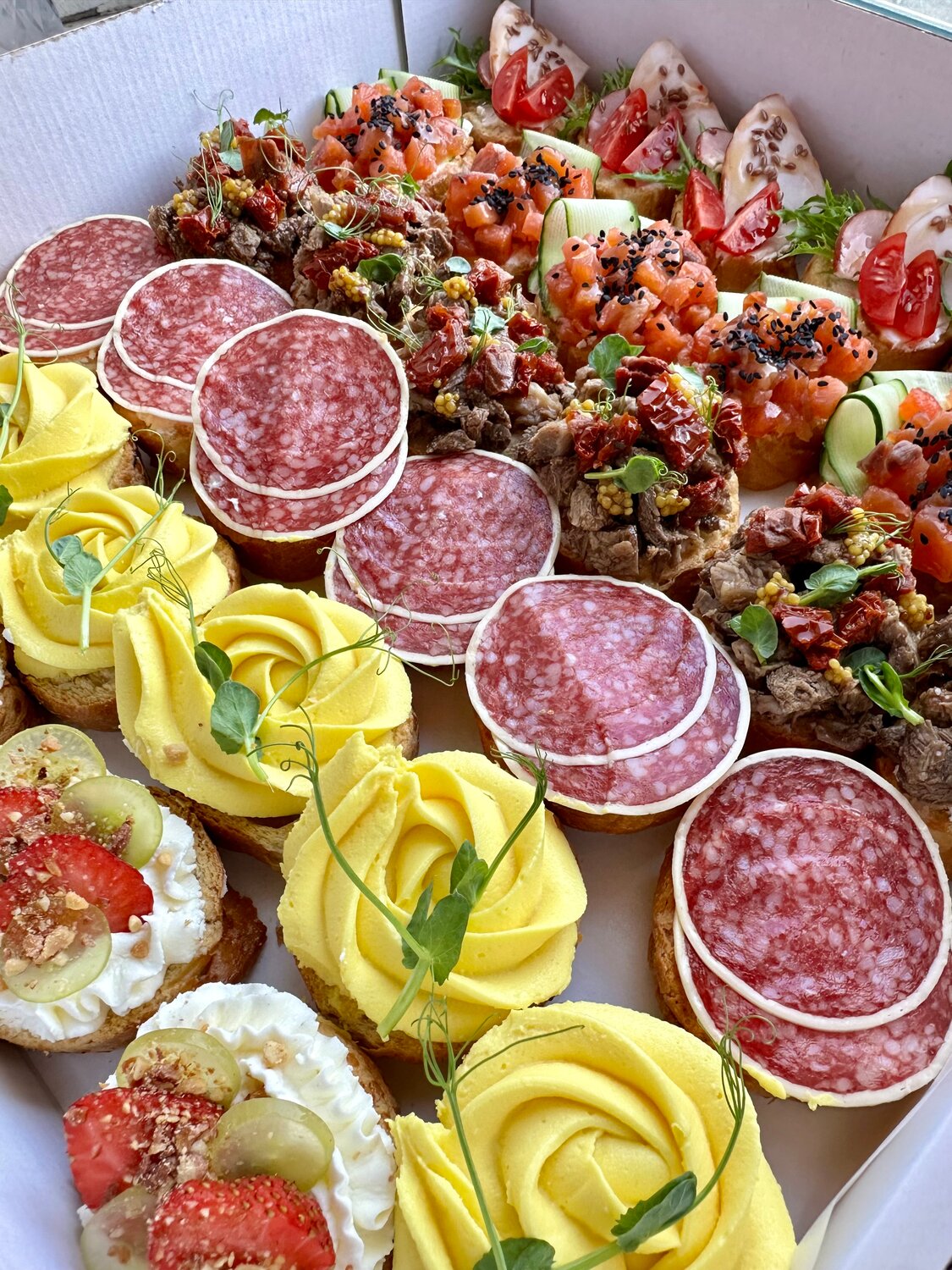 закуска для фуршета, банкетные закуски, кейтеринг закуски, закуска, мини закуски
