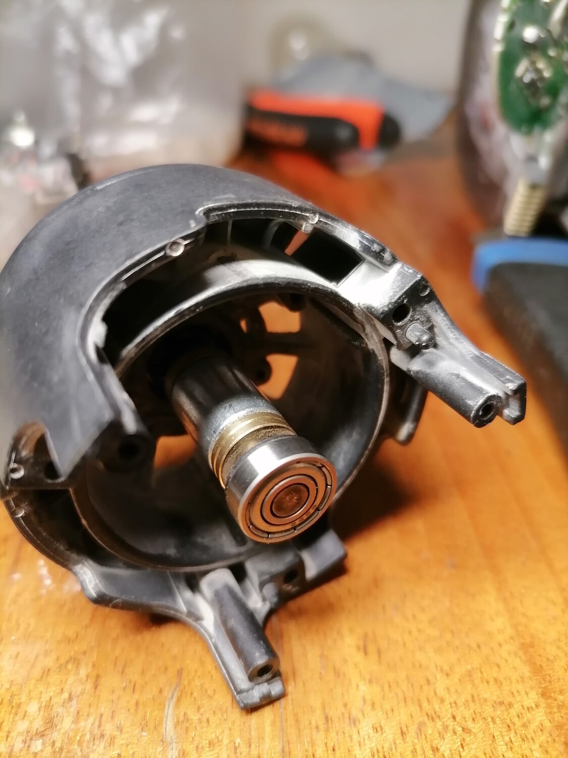 пылесос dreame v11, пылесос redmond rv-ur356, беспроводной пылесос, пылесос сяоми v11, пылесос xiaomi dreame