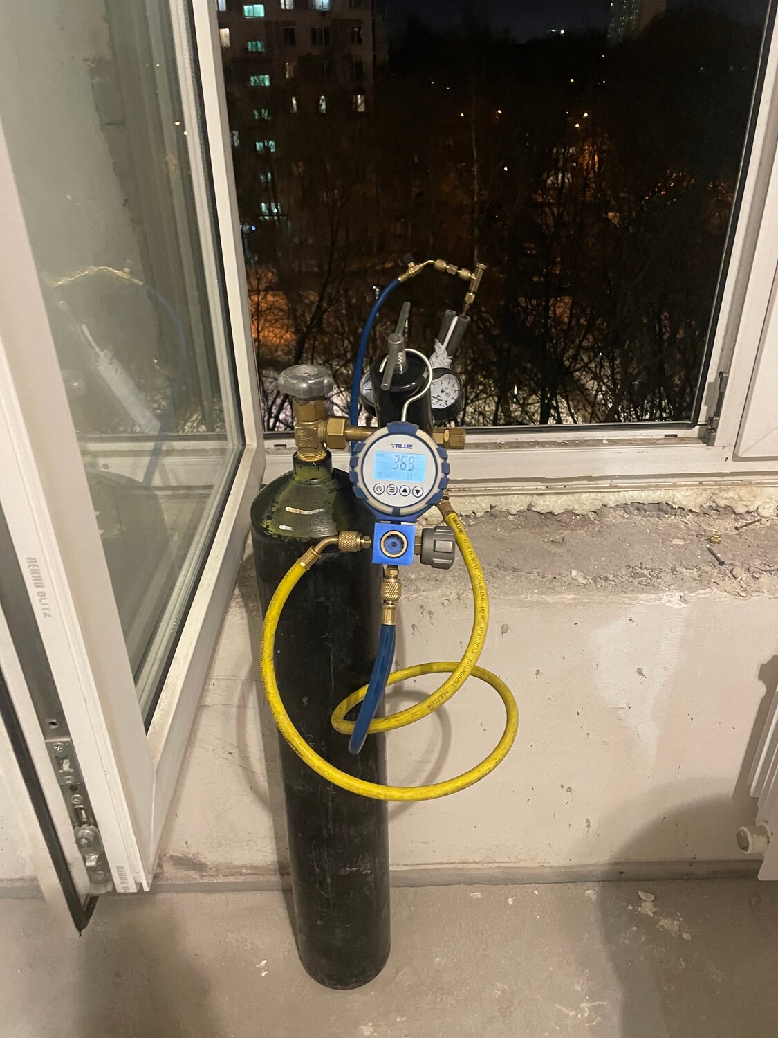 редуктор азотный для опрессовки кондиционеров