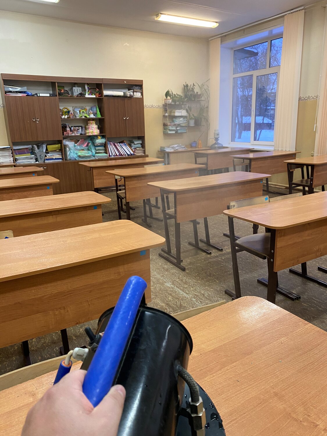 кабинет начальной школы, в школе, кабинет школе 217, в классе, школьная мебель