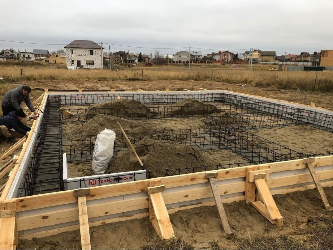 Строительство ленточного фундамента
