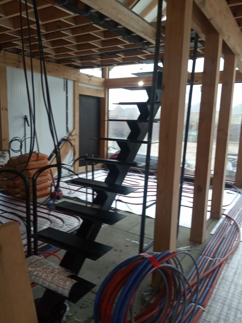 лестница на металлокаркасе лофт, лестница металлокаркас, лестница металлическая, лестница из металлокаркаса, лестница на металлокаркасе