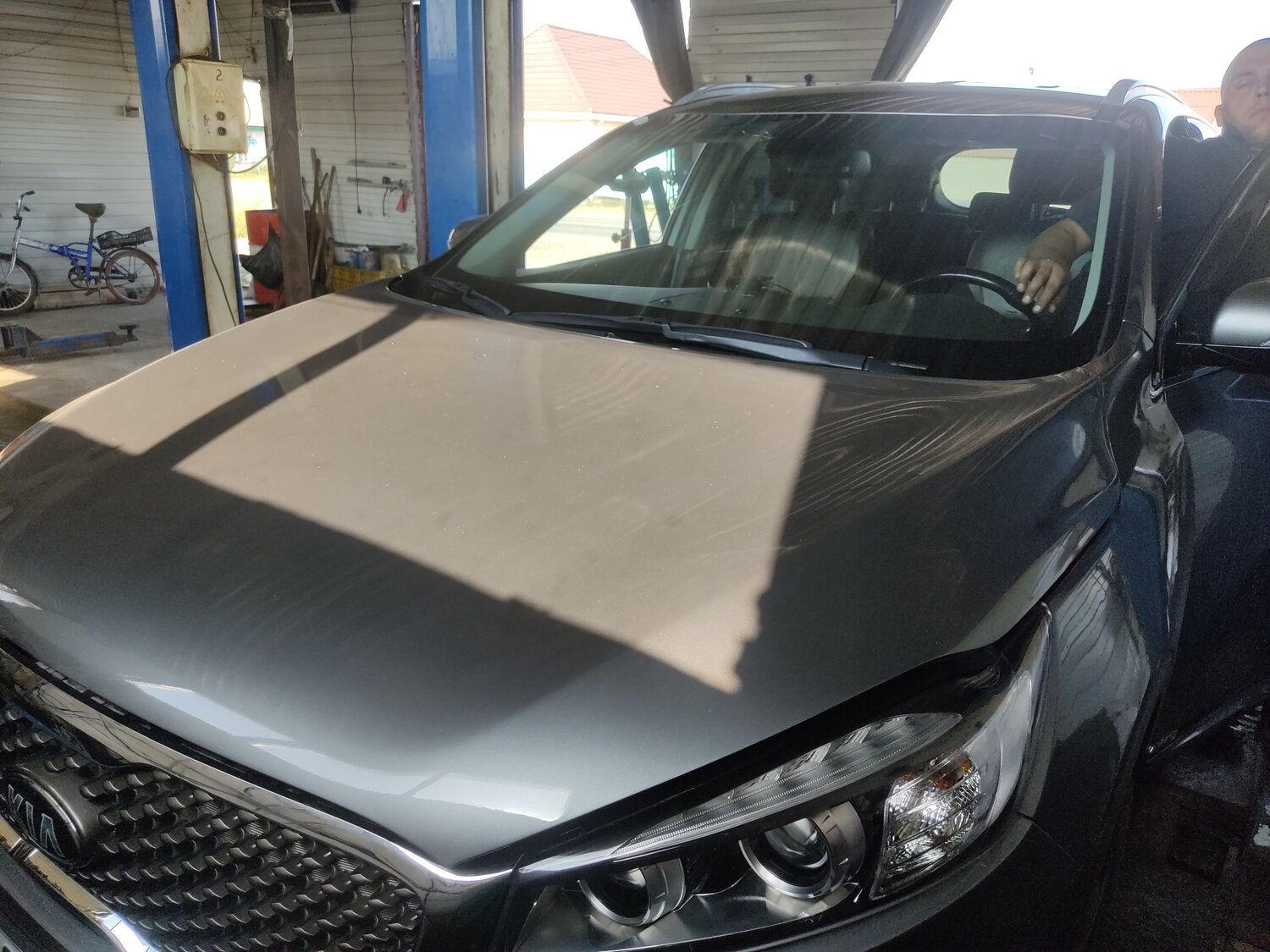 автомобиль, авто, декор капота автомобиля пленкой, антигравийная защита автомобиля crd, w205 оклейка пленкой