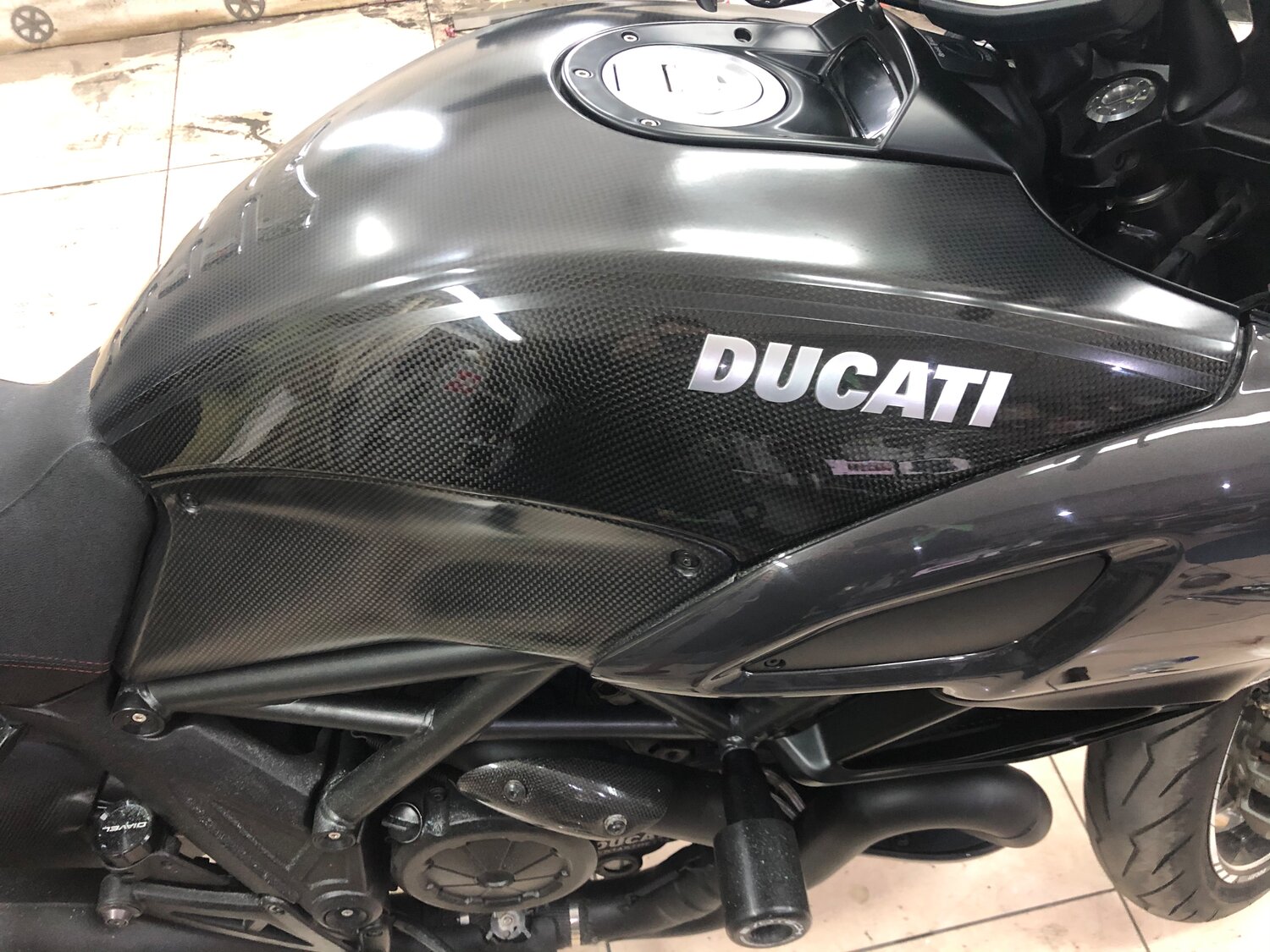ducati monster, ducati, карбон ducati monster 696, ducati monster 696, ducati zaltbommel