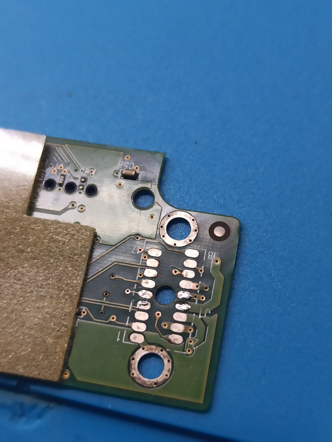 Cmos в Москве: 21 компьютерный мастер со средним рейтингом 4.6 с ...