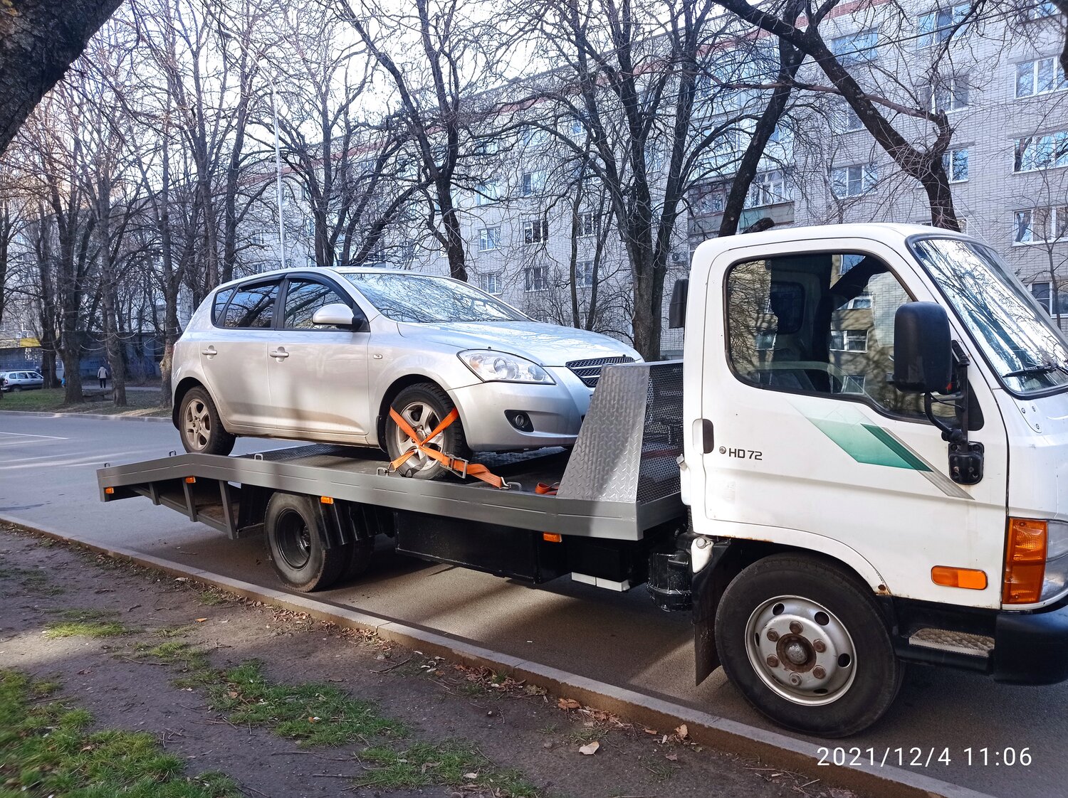 эвакуатор, эвакуатор москва, эвакуатор круглосуточно, эвакуатор 3957l0, эвакуатор со сдвижной платформой