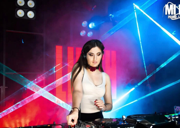 девушка диджей, dj paling enak, dj ra, dj hassan passenger, девушка диджей в стиле 90-х