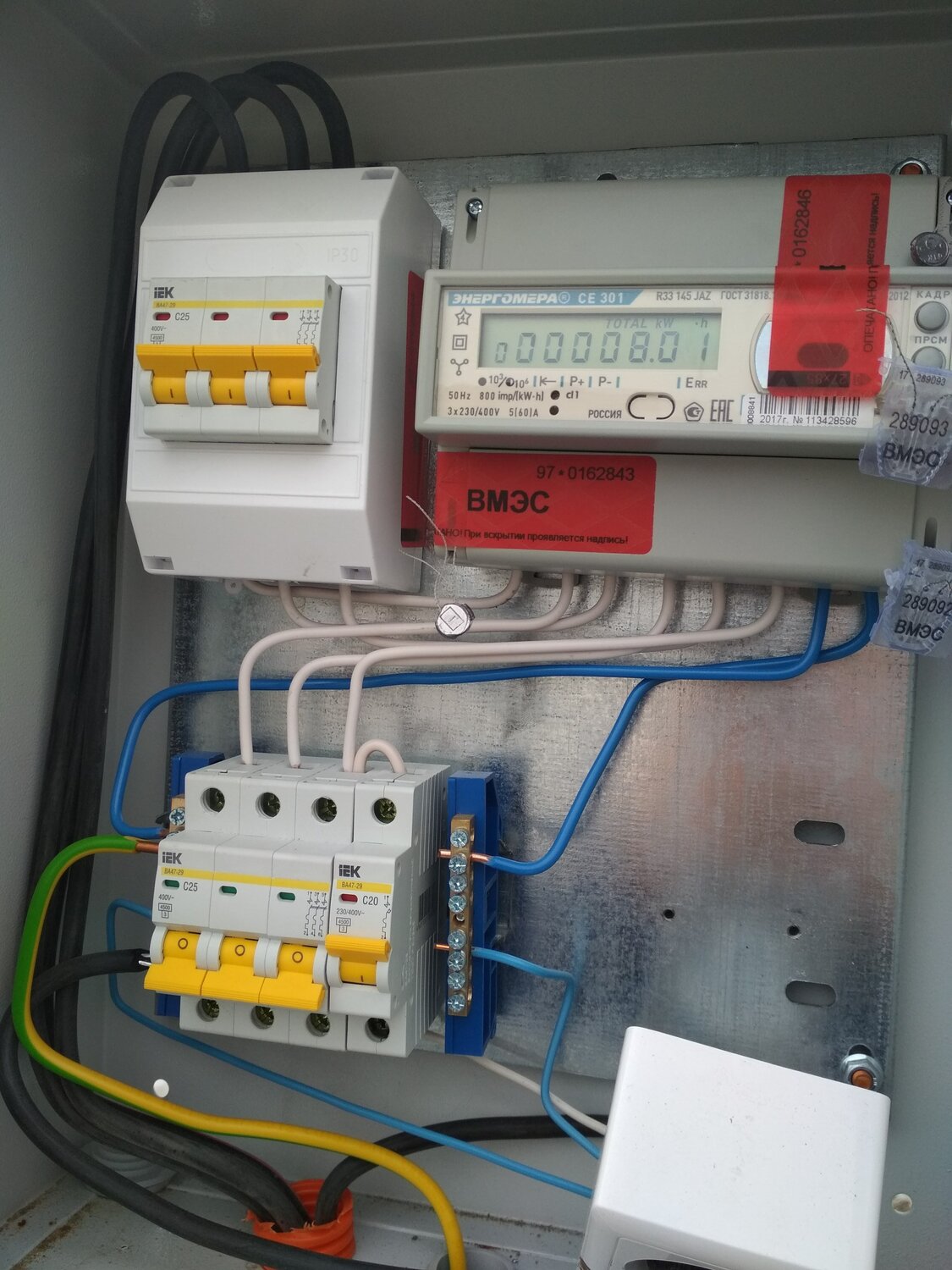 монтаж электрощита, трехфазный распредщит 15 квт, монтаж счётчика электроэнергии, щиток 3 фазы сборка профи, электрический щит