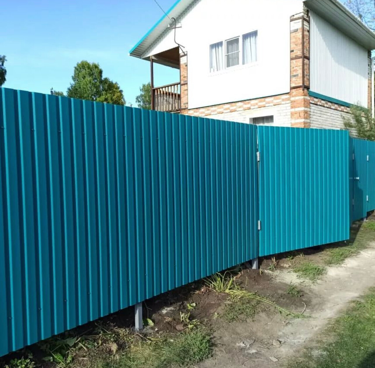 забор из профнастила цвета, забор из профлиста, забор профлист, забор из профнастила, синий профлист