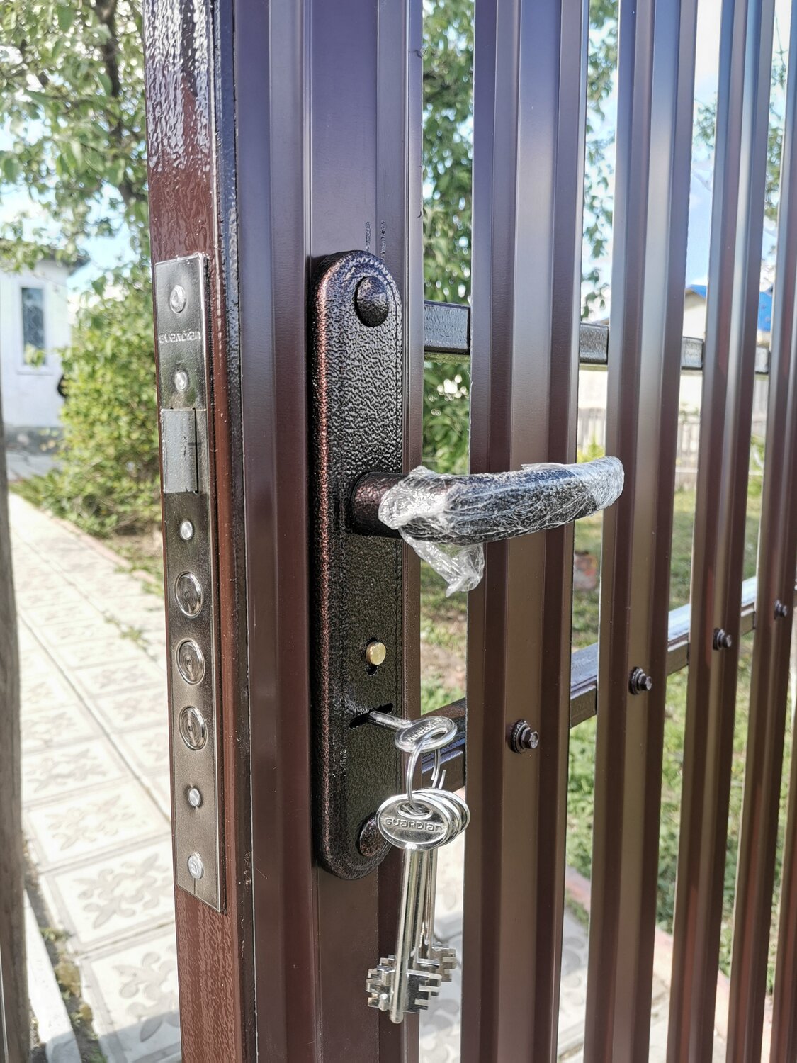 замок на калитку металлическую, замок на калитку, замок для калитки уличный, врезной замок на калитку, накладной замок на калитку