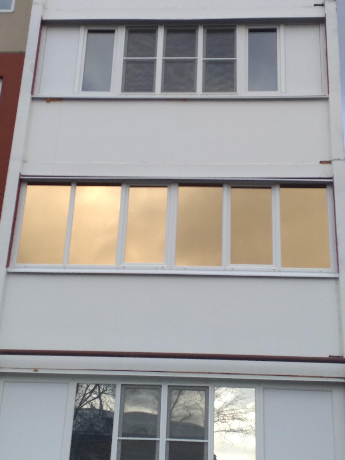 Остекление балконов и лоджий