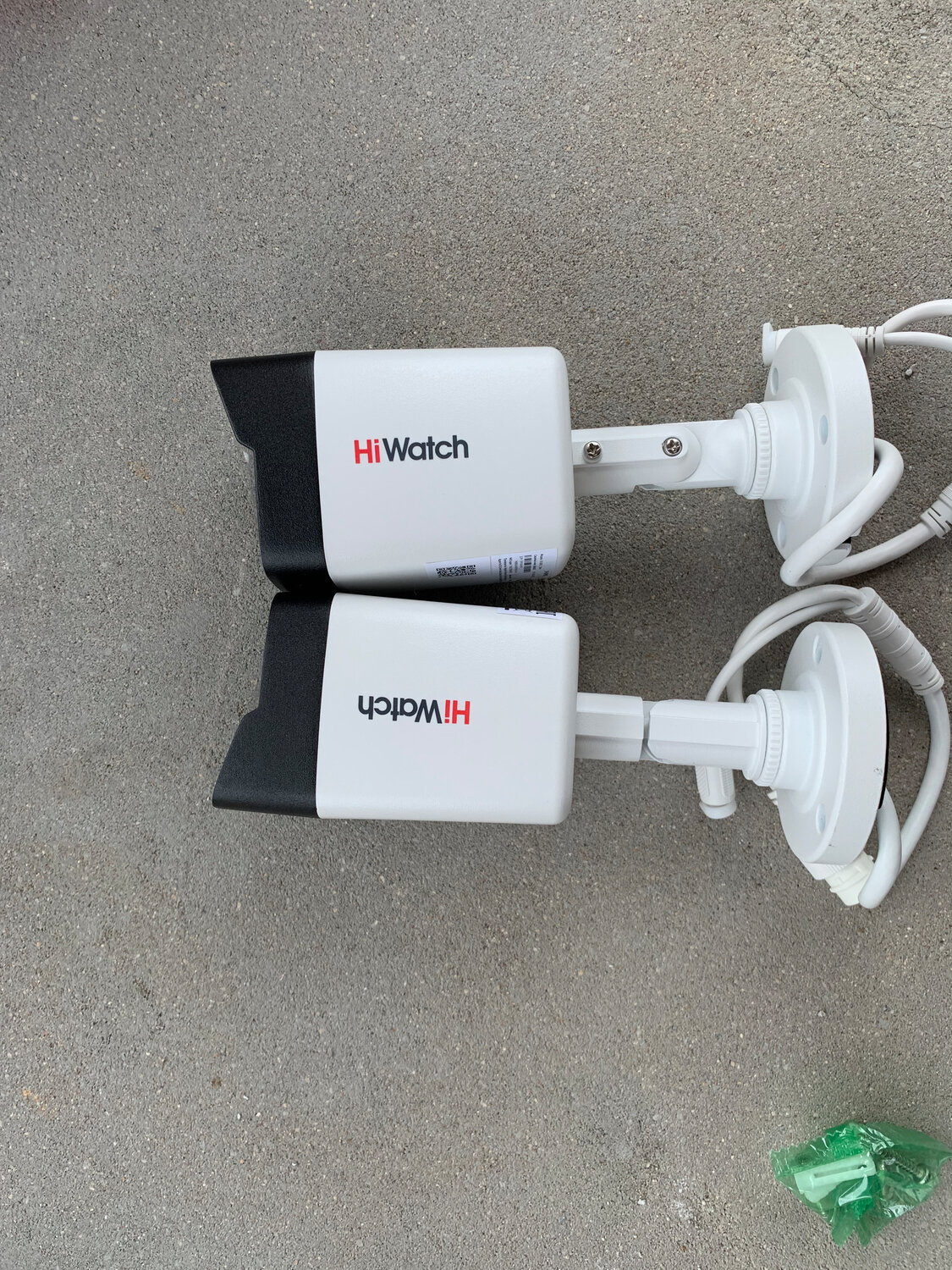 hiwatch ds-i200, hiwatch ds-i200 крепления, hiwatch ds-i200/100, камера видеонаблюдения hiwatch ds-t200, hikvision hiwatch ds-t200