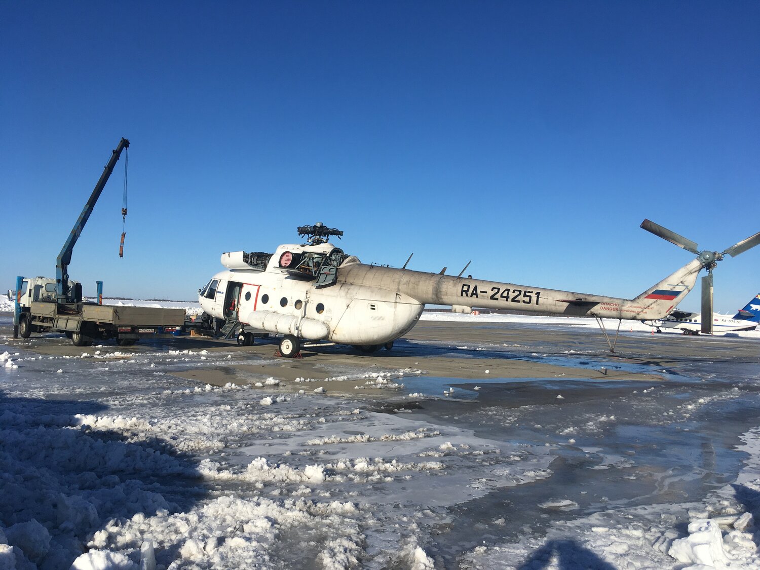 ми-8 нарьян-мар, ми-8т ямал, вертолет, санавиация, вертолеты ми