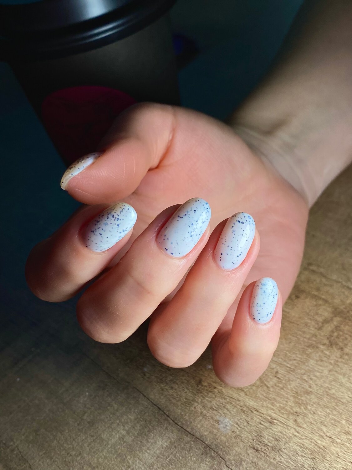 маникюр, комбинированный маникюр, серебряный маникюр, гель лаки, маникюр покрытие