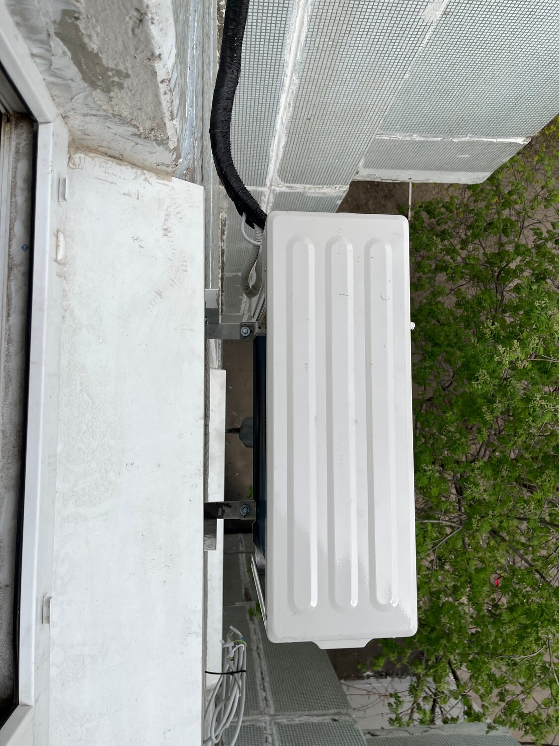 кондиционер scoole sc ac s11.pro 09h, установка кондиционера, внутренний блок кондиционера, монтаж кондиционера, стандартный монтаж кондиционера
