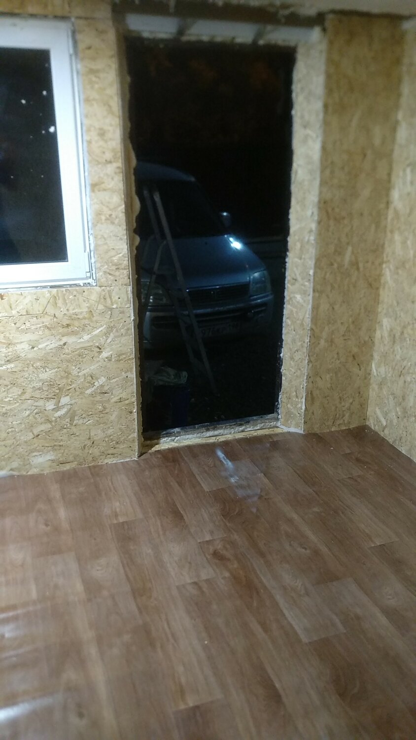 ламинат, напольное покрытие, квартира с отделкой, отделка балкона ламинатом, отделка