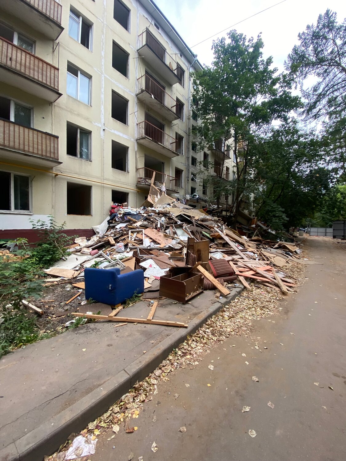 снос дома, снос домов, жилой дом, россия хрущевки, жилье
