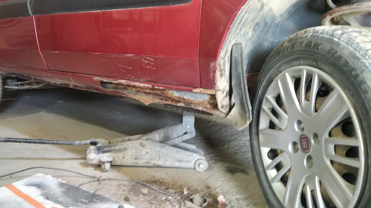 порог автомобиля, переварка порогов toyota sprinter 1996, пороги на авто, порог внутренний 2108, переварка порогов фольксваген б3 универсал