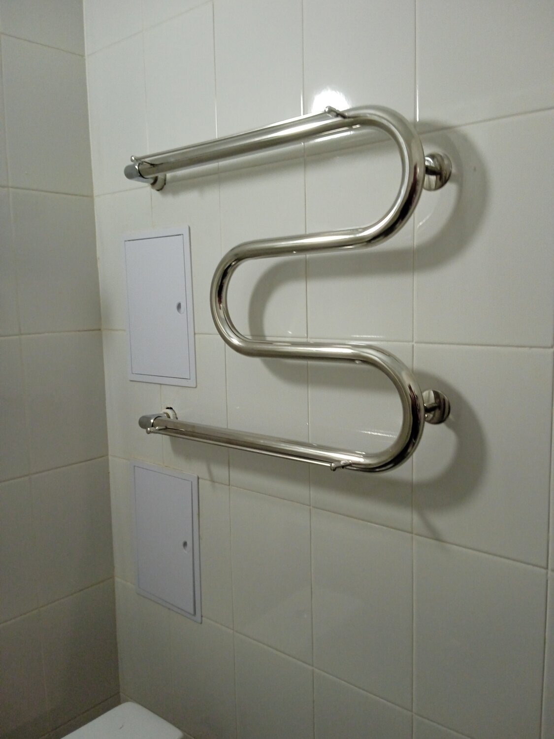 крепление полотенцесушителя арго, полотенцесушитель крепление, полотенцесушитель, электрический полотенцесушитель для ванной, кран на полотенцесушитель для спуска воздуха