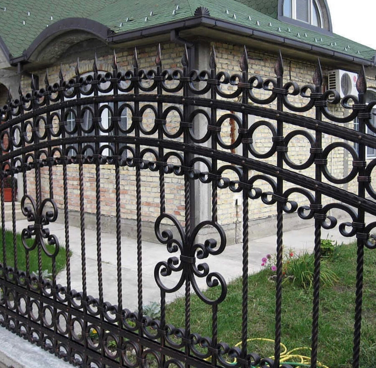 zabor kovka решетка забор, кованый забор, ковка ворота, ворота кованые, заборы металлические